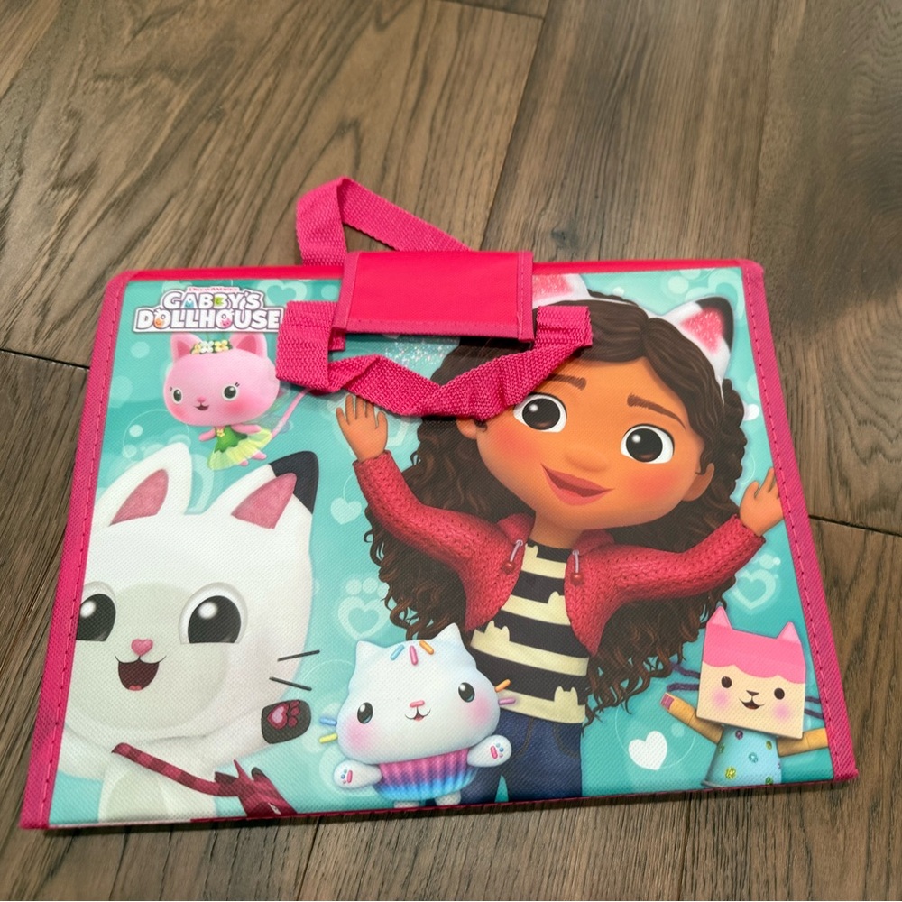 ✨ Gabby’s Dollhouse Art Supply Organizer – Empty ✨